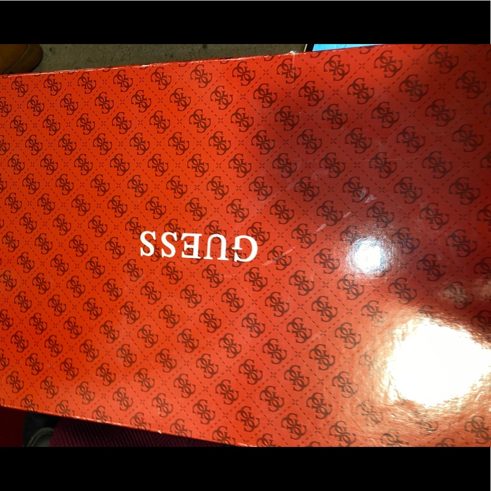 GUESS BOOTS